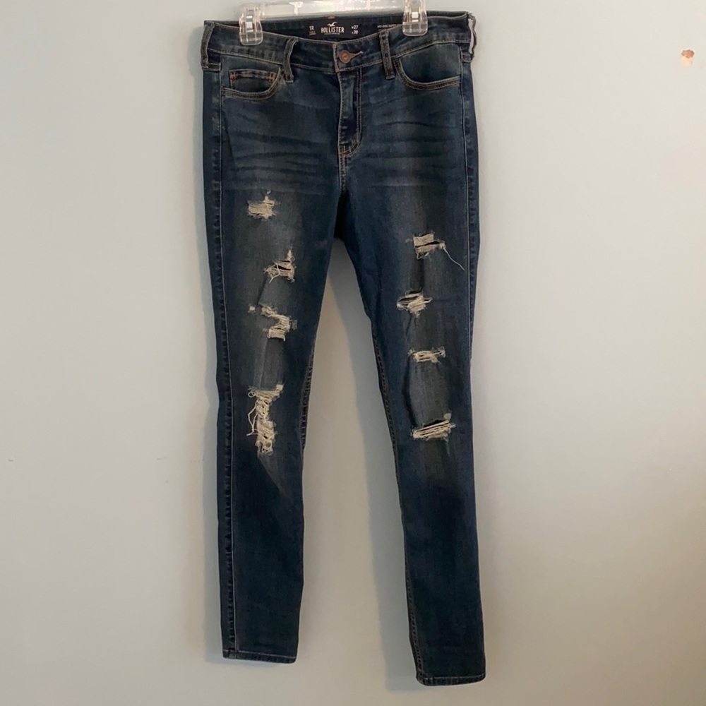 Hollister mid-rise super skinny jeans